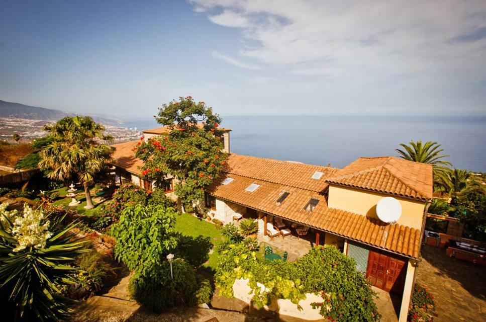 Отель Finca Casa Vieja Санта-Урсула Экстерьер фото